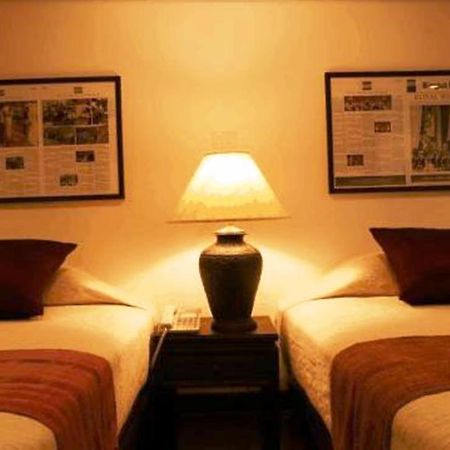 Cucumber Inn Suite Паттайя Экстерьер фото